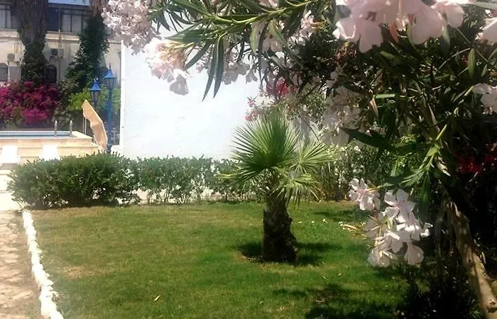 Hotel Kaptan 2*