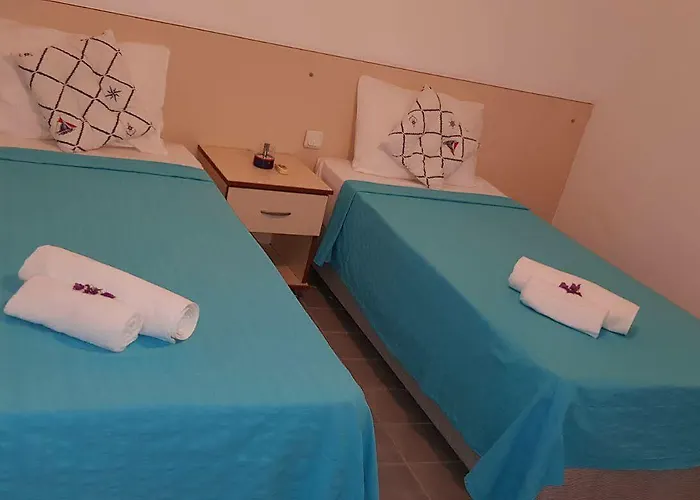 فندق Hotel Kaptan 2*